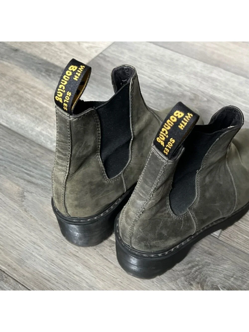 Dr. Martens Women's 9 Rometty Chelsea Platform Ankle Boots Slate Green